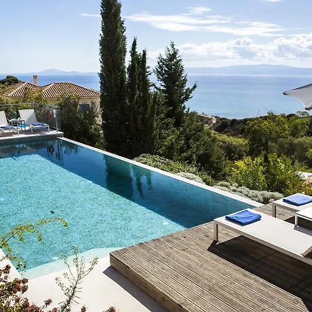 Kaminia Beach Villa Ratzaklíon