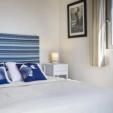 Kaminia Beach Villa